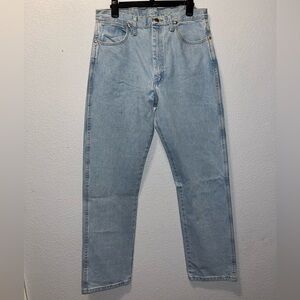 Wrangler Women's Cowboy Cut High Rise Slim Fit Tapered Leg Jean, Bleach, 15x32